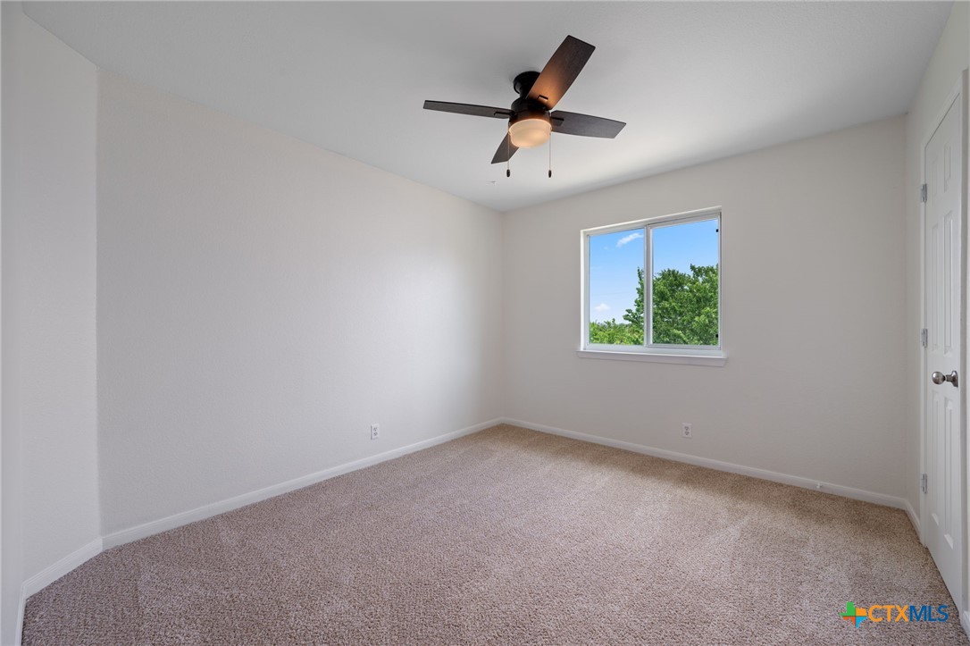 907 Pecos Cove Property Photo 24