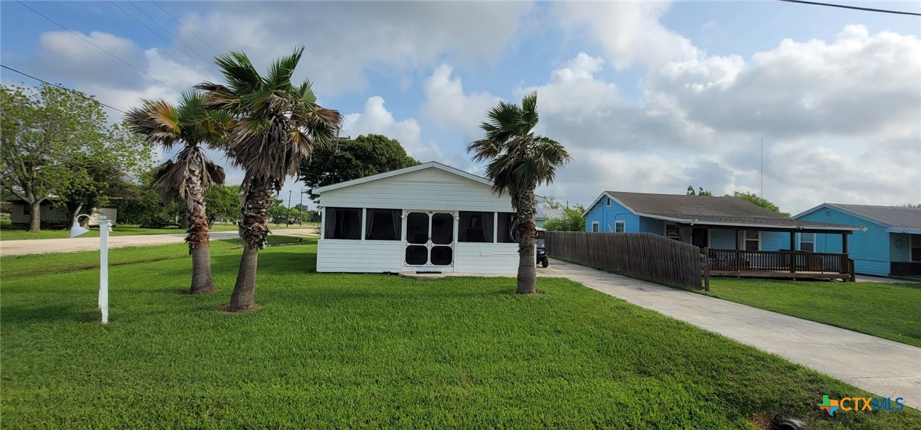 101 E Saint Louis Avenue Property Photo 1
