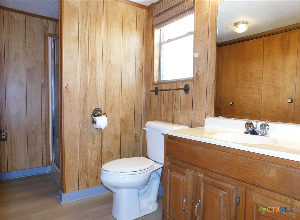 135 W Bayshore Drive Property Photo 17