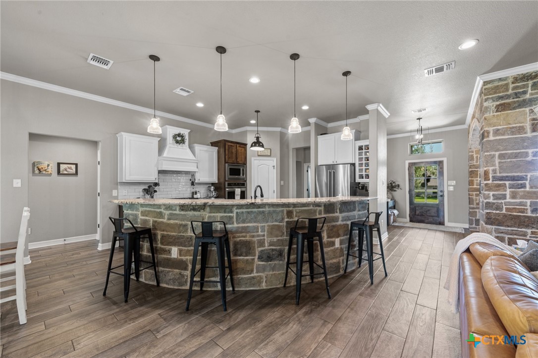 26 Riverstone Parkway Property Photo 15