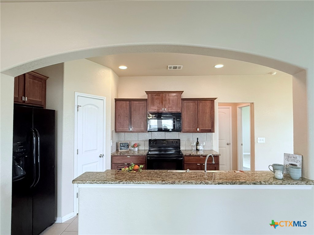 2602 Camp Cooper Drive Property Photo 24