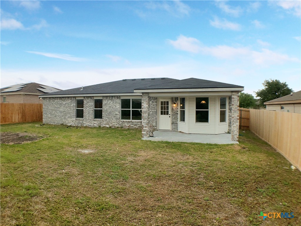 4506 Janelle Drive Property Photo 8