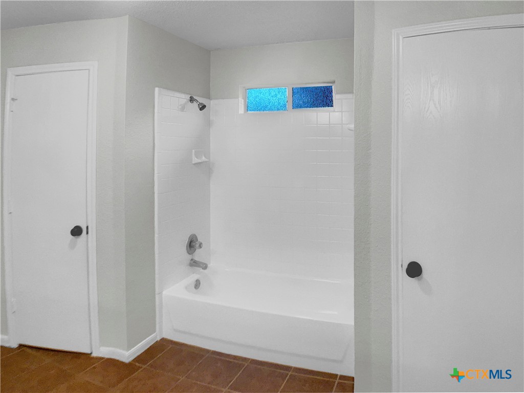 4506 Janelle Drive Property Photo 11