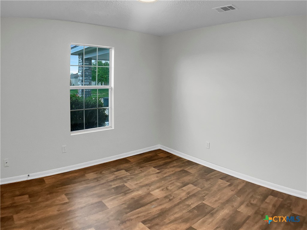 4506 Janelle Drive Property Photo 13