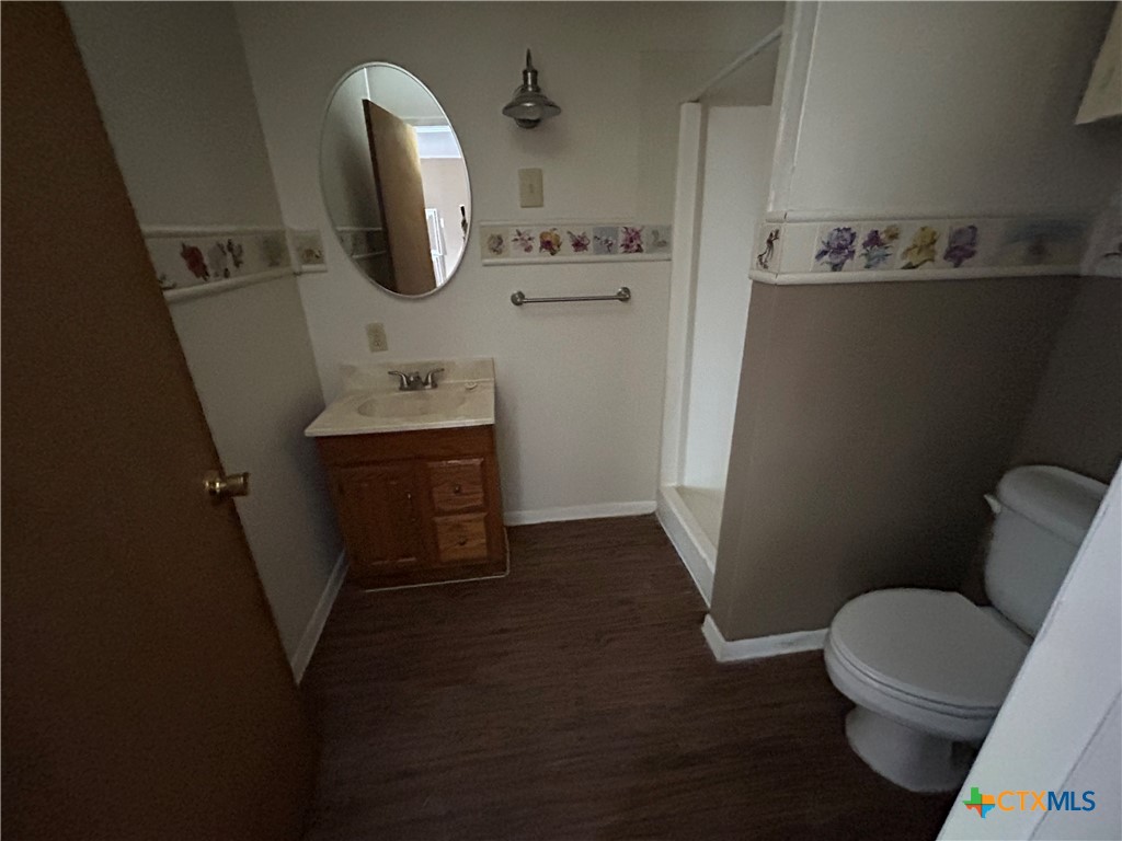 1511 E Constitution Street Property Photo 17