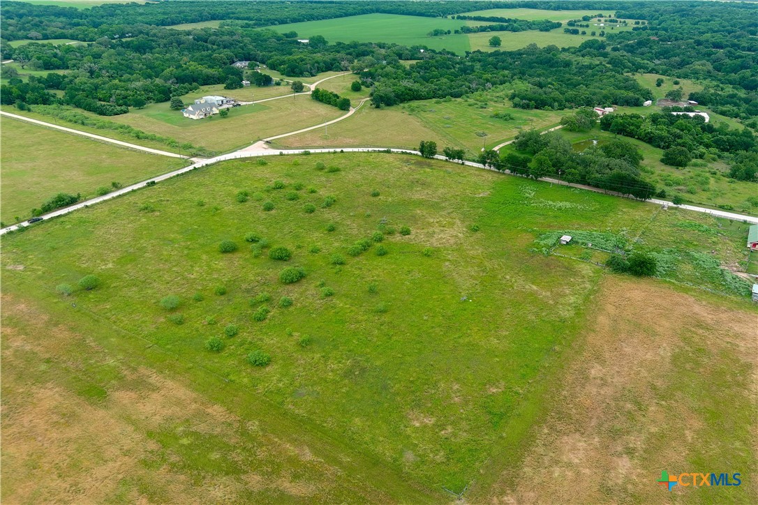 00 Lovers Lane Property Photo 4