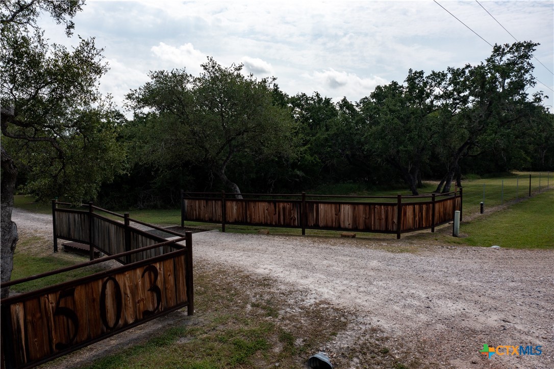 503 Oak Forest Road Property Photo 2