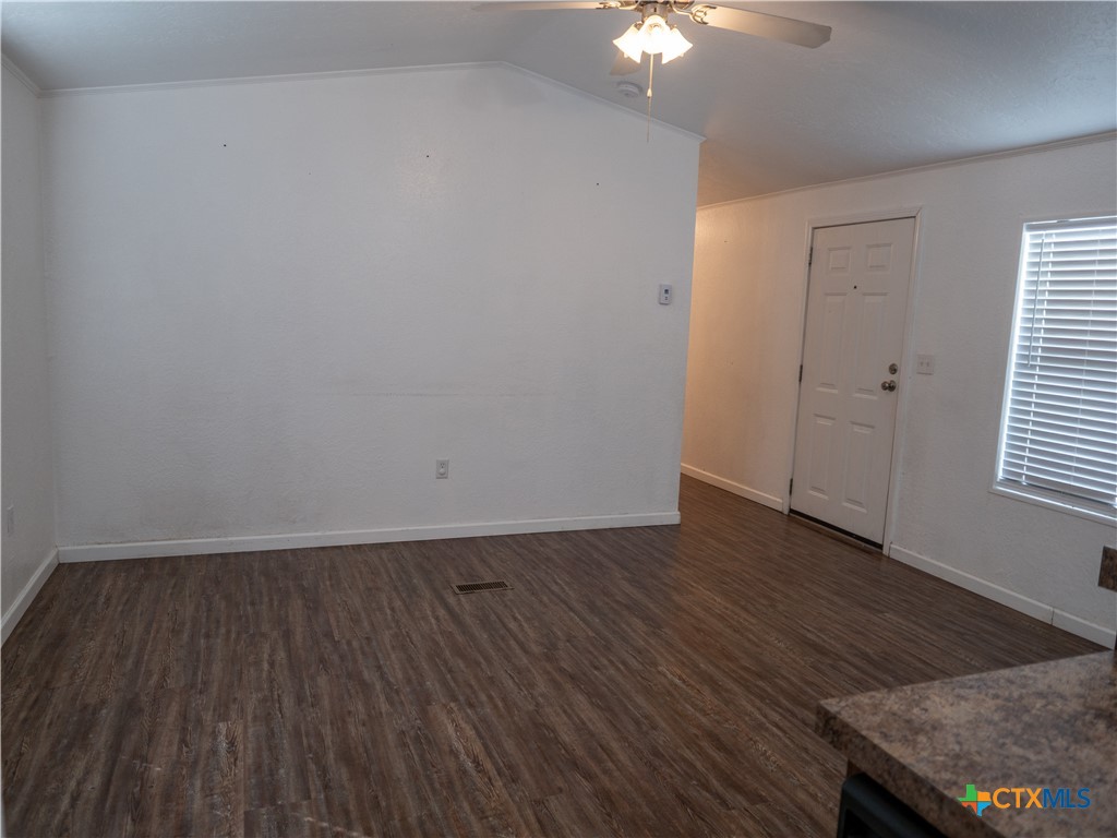 503 Oak Forest Road Property Photo 12