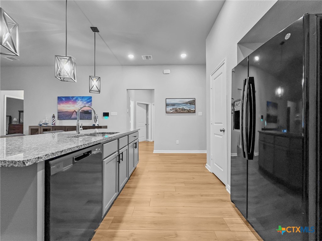 1525 Dryden Avenue Property Photo 10