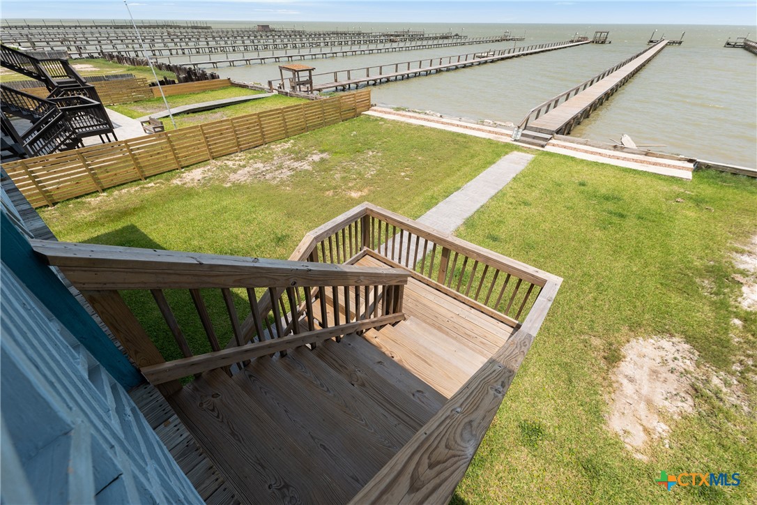 616 N Shore Drive Property Photo