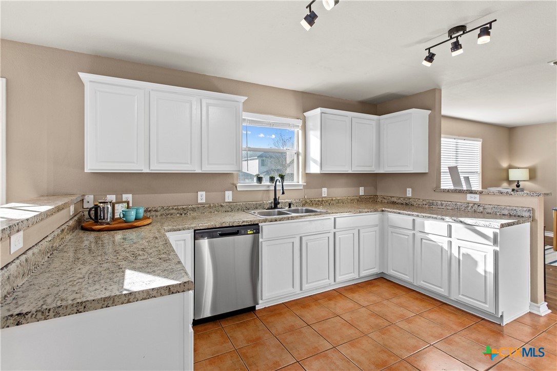 229 Rocky Ridge Drive Property Photo 13