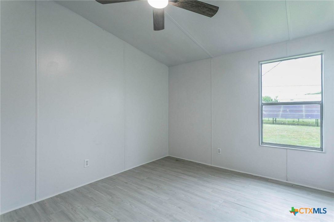 5215 Tiffany Circle Property Photo 12