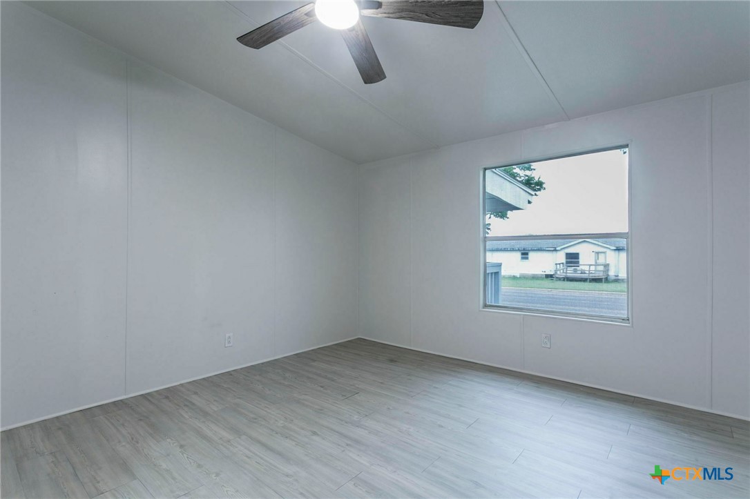 5215 Tiffany Circle Property Photo 20