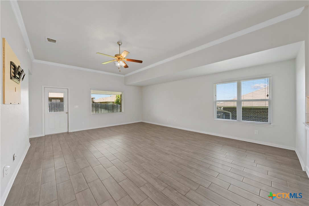 826 Paseo Del Plata Drive Property Photo 8
