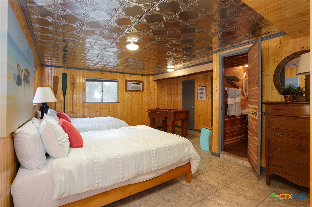 1087 Driftwind Drive Property Photo 13
