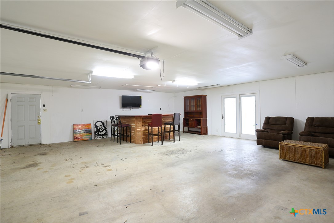 1087 Driftwind Drive Property Photo 25