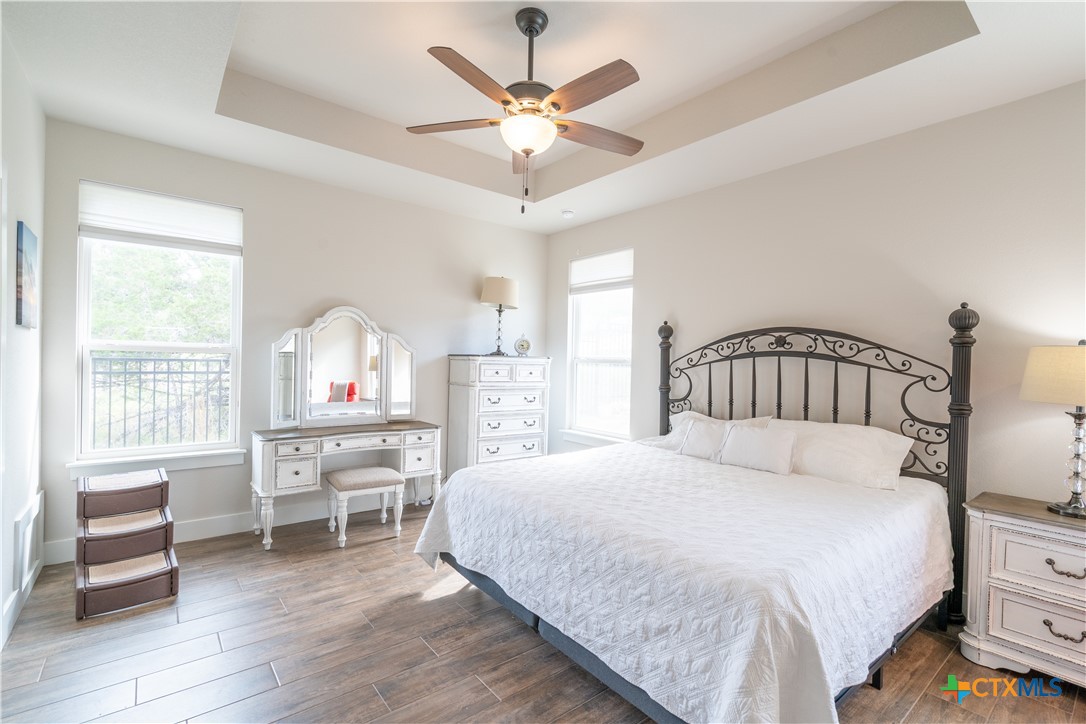 1587 Lakeshore Drive Property Photo 9