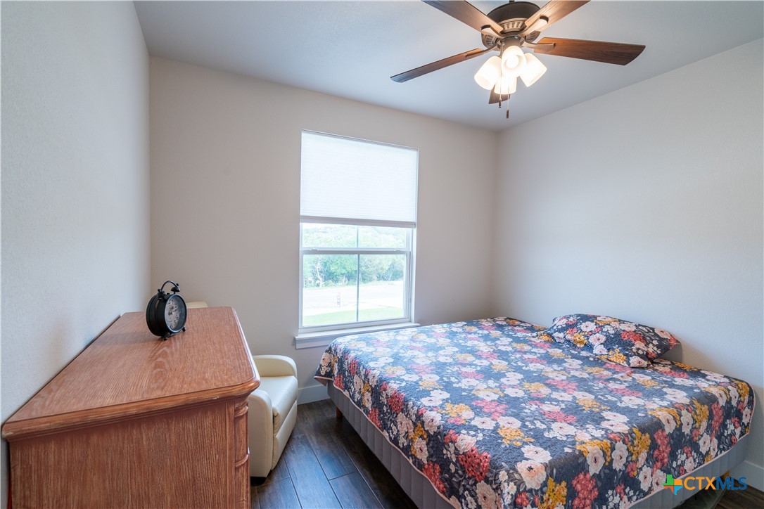 1587 Lakeshore Drive Property Photo 14
