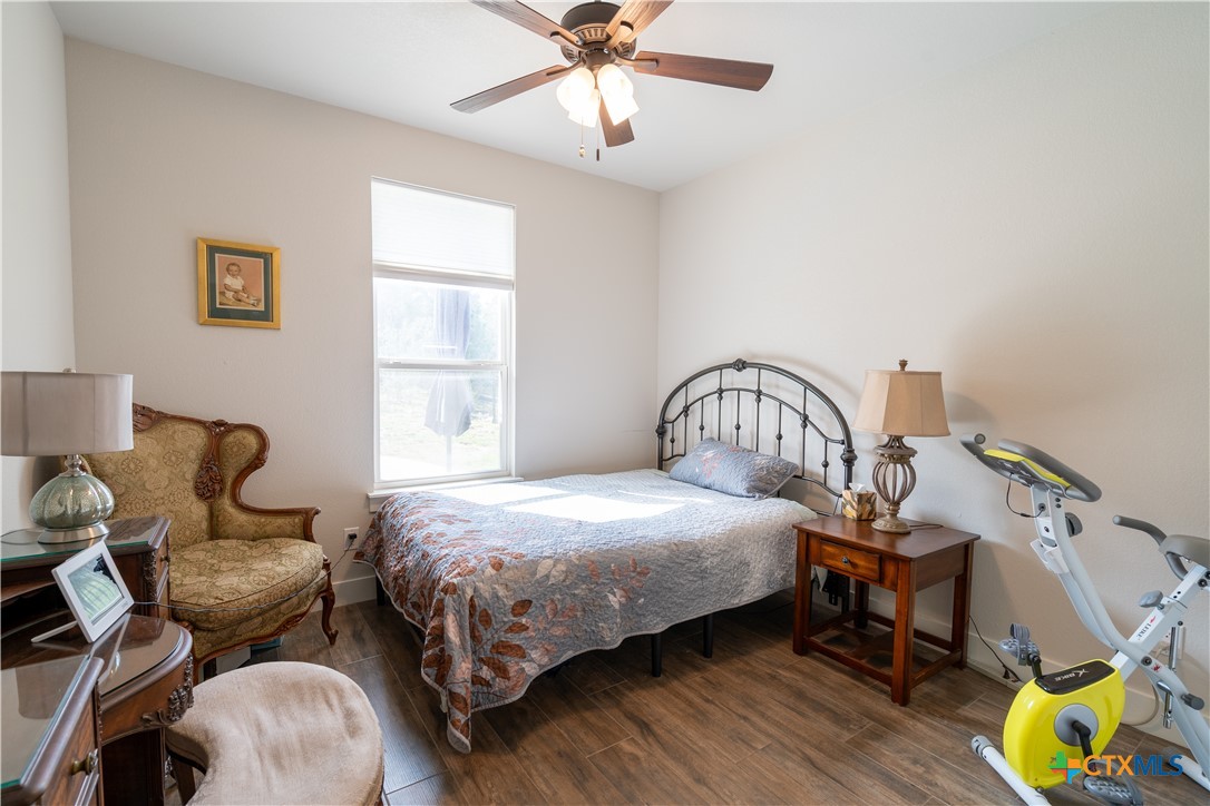 1587 Lakeshore Drive Property Photo 16