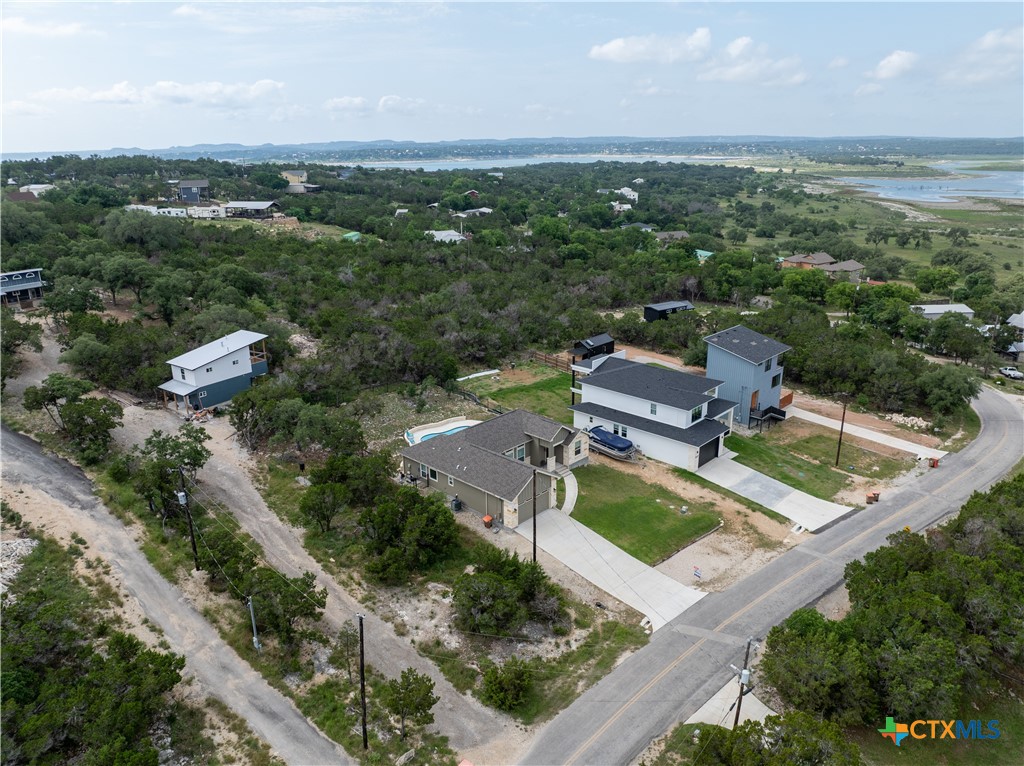1587 Lakeshore Drive Property Photo 24