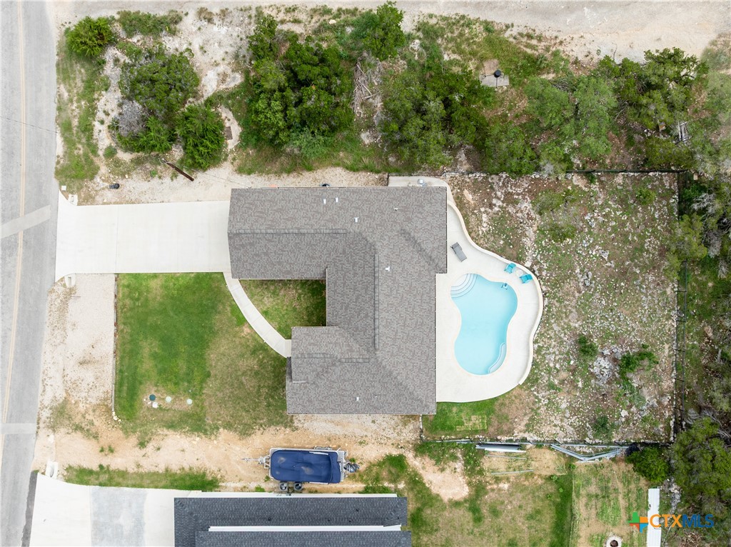 1587 Lakeshore Drive Property Photo 26