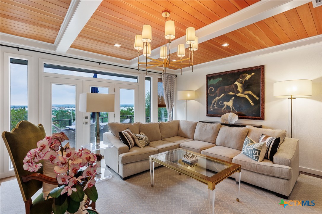 209 Full Moon Property Photo 11