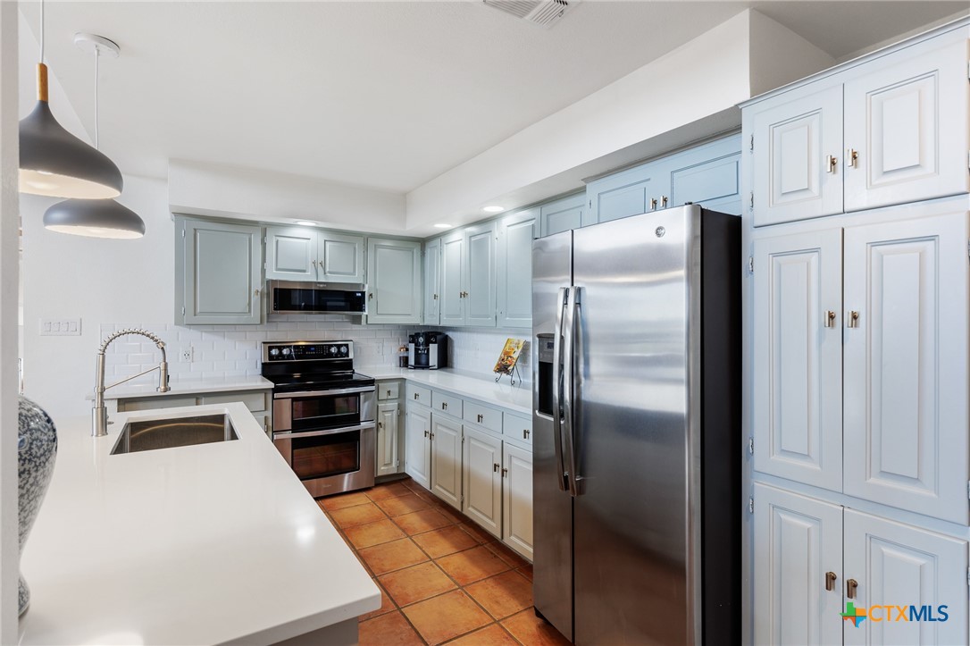 209 Full Moon Property Photo 17
