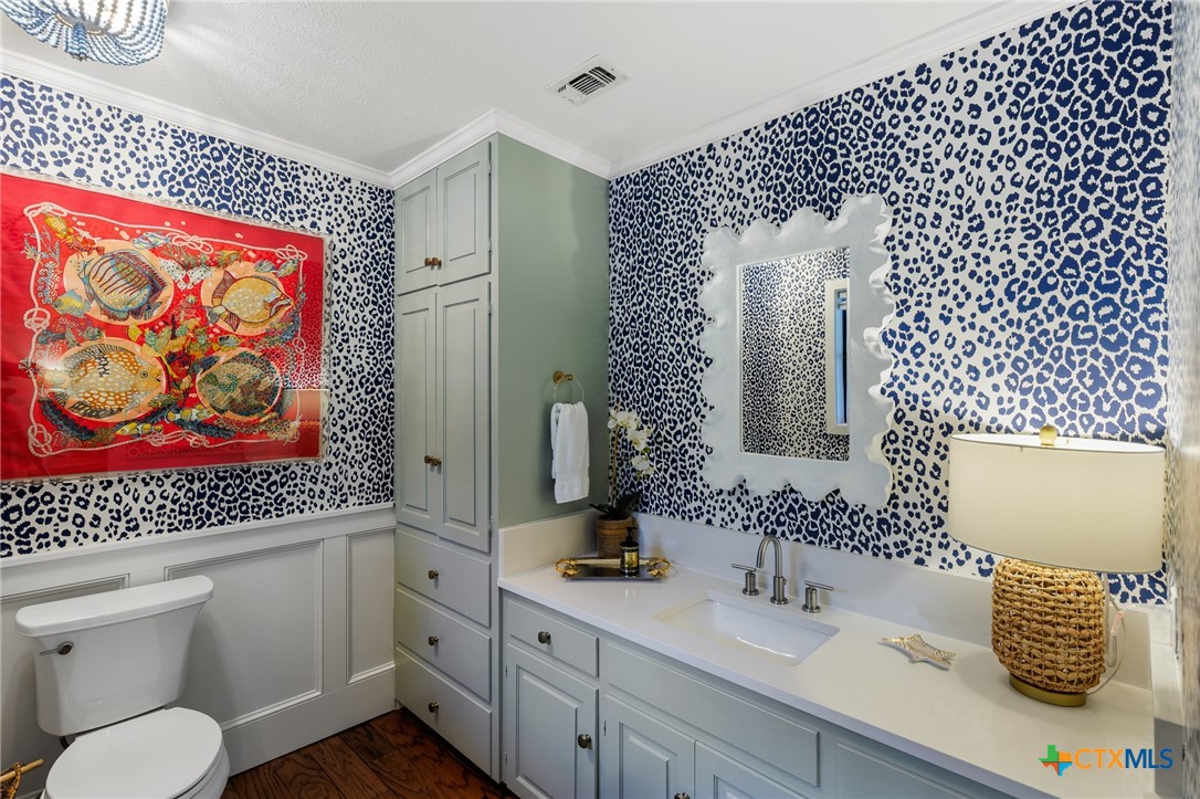 209 Full Moon Property Photo 18