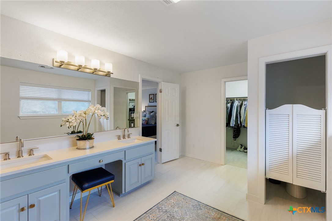 209 Full Moon Property Photo 26