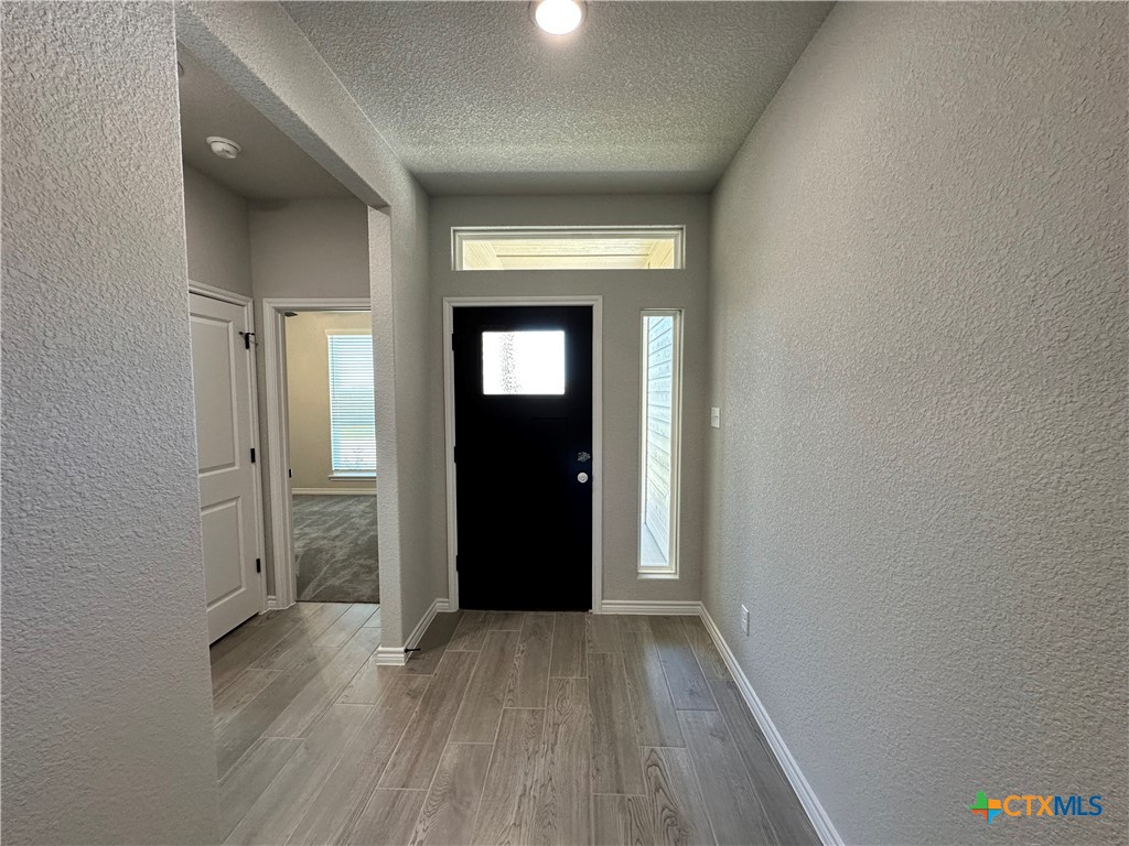 3103 Seeker Street Property Photo 5
