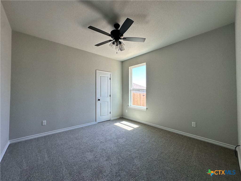 3007 Seeker Street Property Photo 16