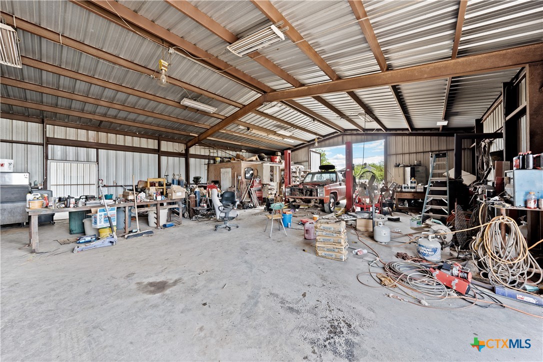 3484 W Amity Road Property Photo 5