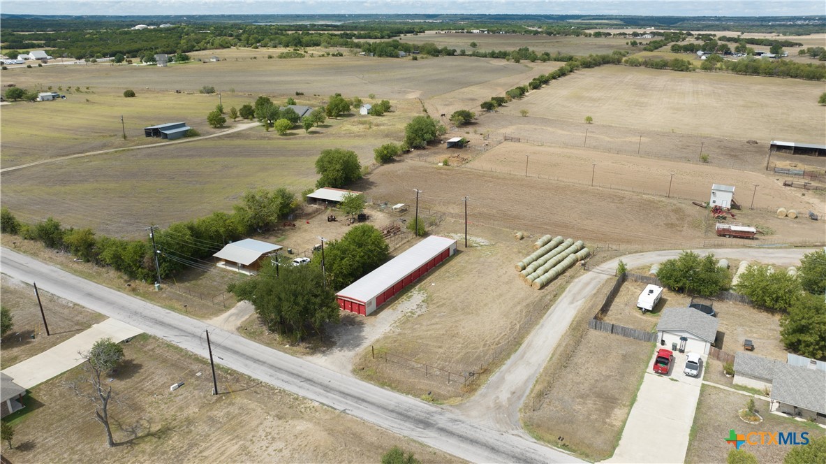 3484 W Amity Road Property Photo 8