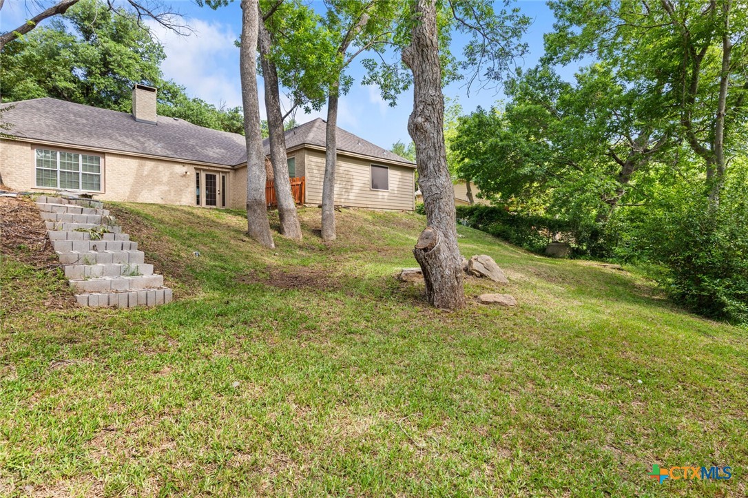 3002 Arrowhead Drive Property Photo 13