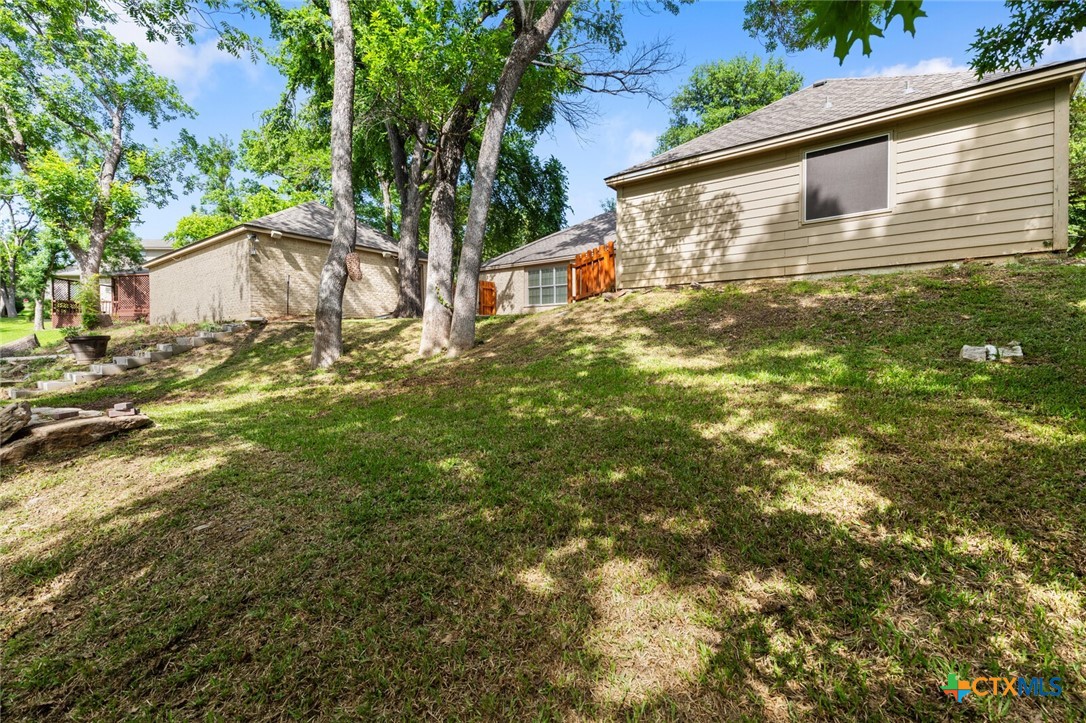 3002 Arrowhead Drive Property Photo 14