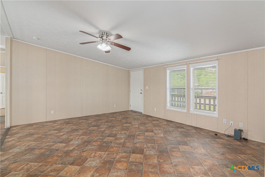 5677 And 5671 Huber Road Property Photo 7