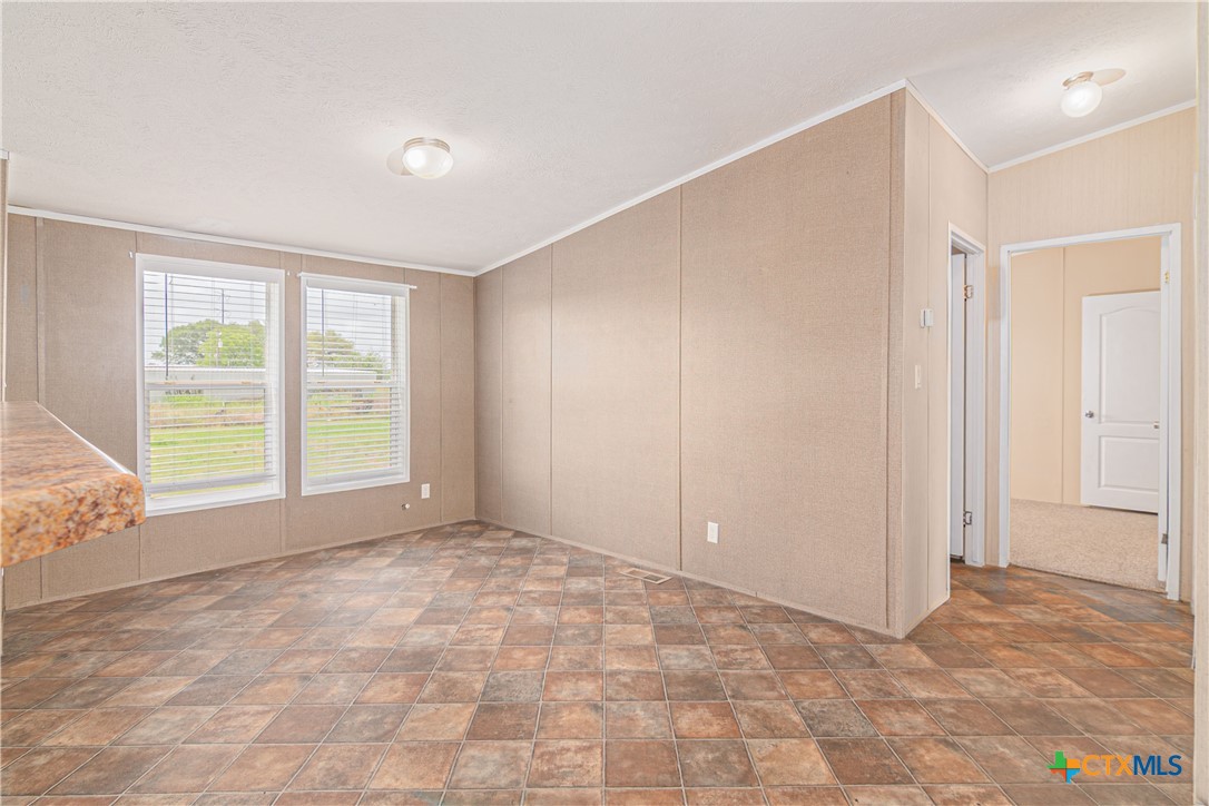 5677 And 5671 Huber Road Property Photo 14