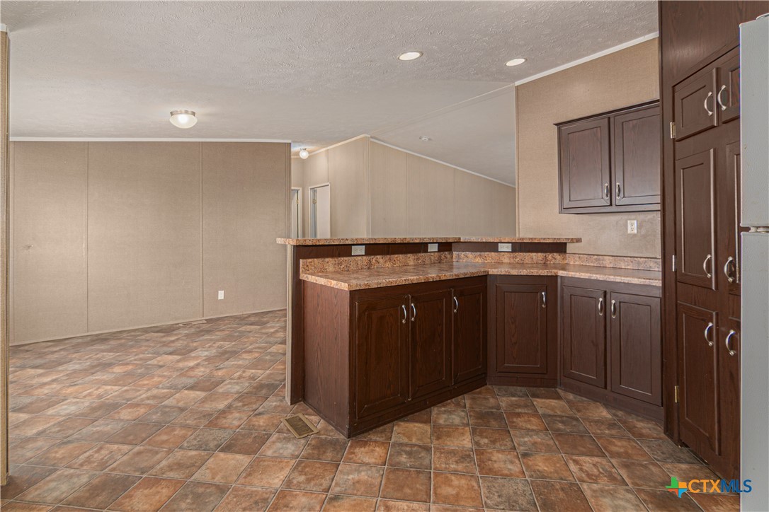 5677 And 5671 Huber Road Property Photo 17