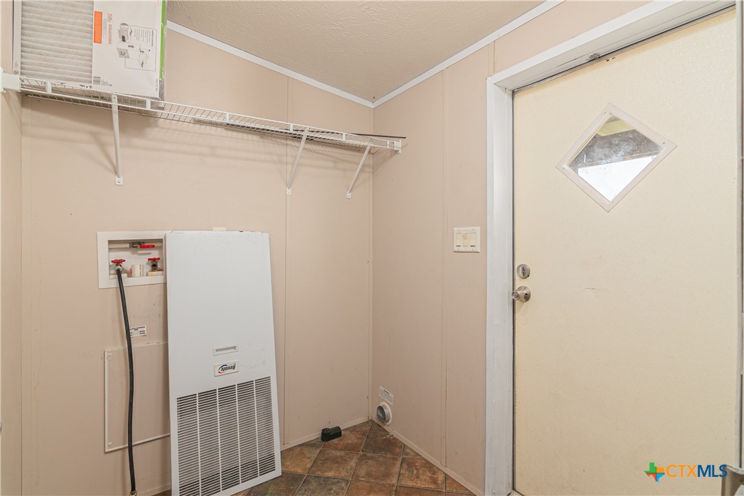 5677 And 5671 Huber Road Property Photo 19