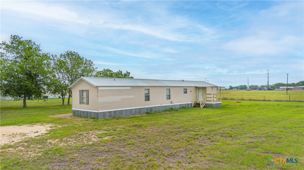 5677 And 5671 Huber Road Property Photo 24
