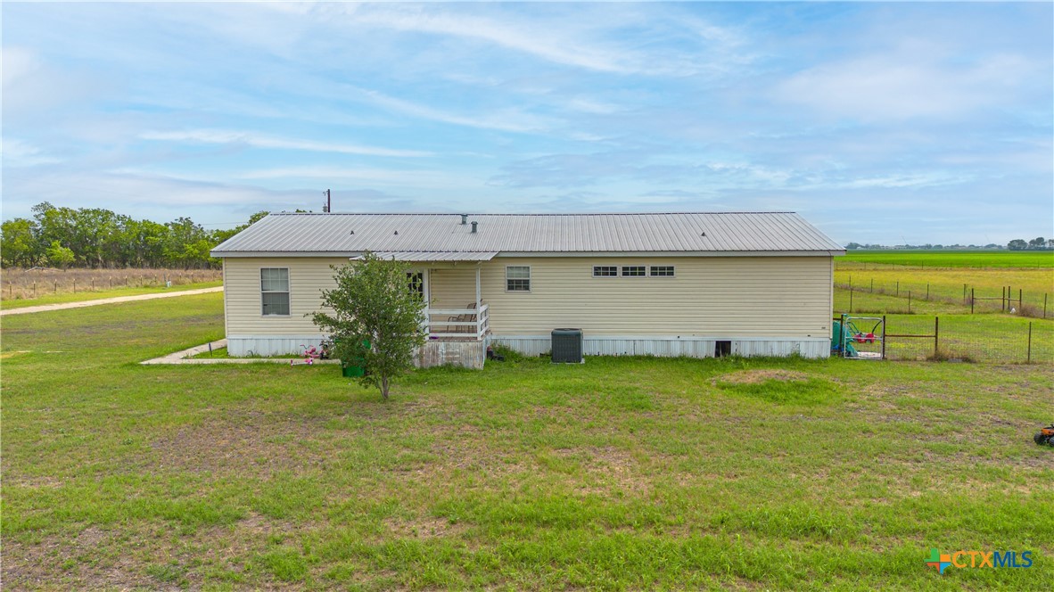 5677 And 5671 Huber Road Property Photo 27
