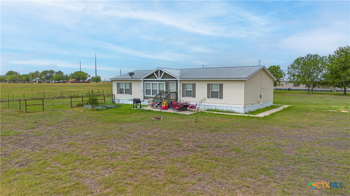 5677 And 5671 Huber Road Property Photo 28