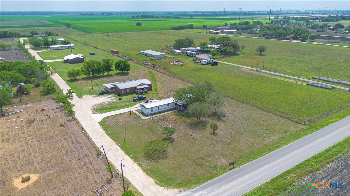 5677 And 5671 Huber Road Property Photo 42