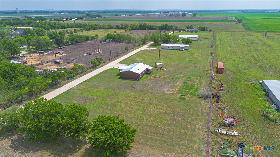 5677 And 5671 Huber Road Property Photo 44