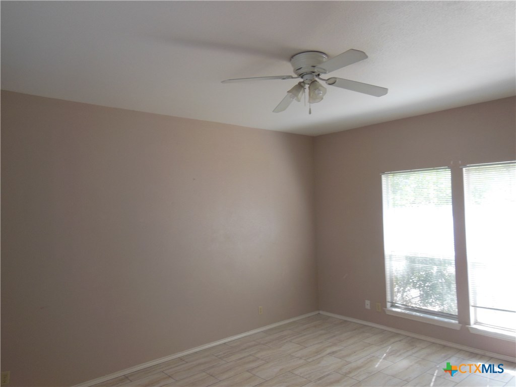 1627 Kuehler 14 Avenue Property Photo 3