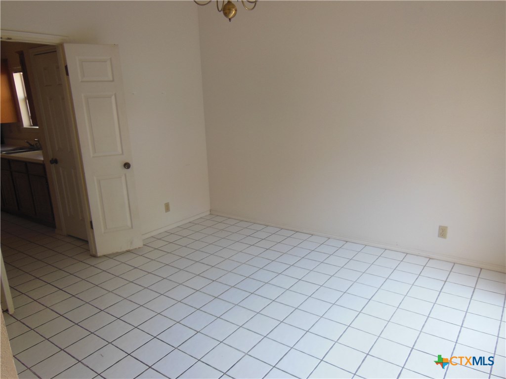1627 Kuehler 14 Avenue Property Photo 7