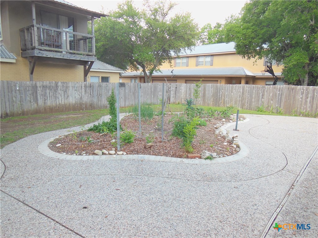 1627 Kuehler 14 Avenue Property Photo 23