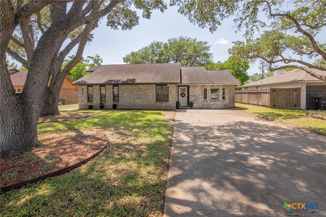 313 Pheasant Drive Property Photo