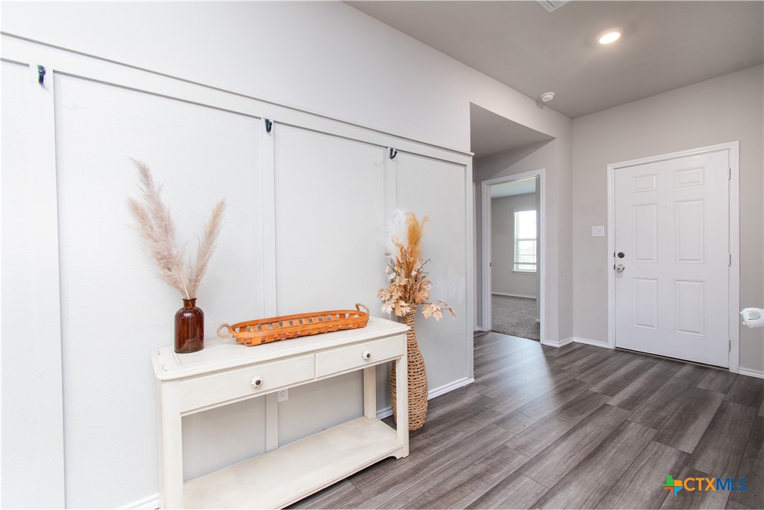 8512 Cantera Ridge Road Property Photo 2