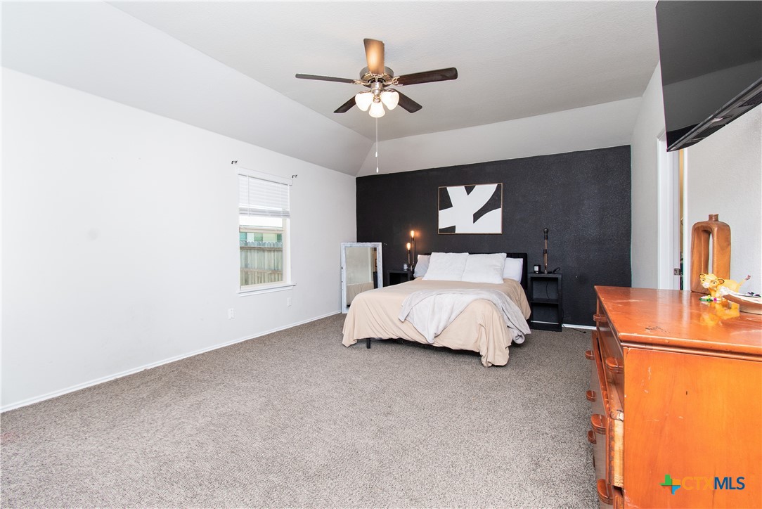8512 Cantera Ridge Road Property Photo 9